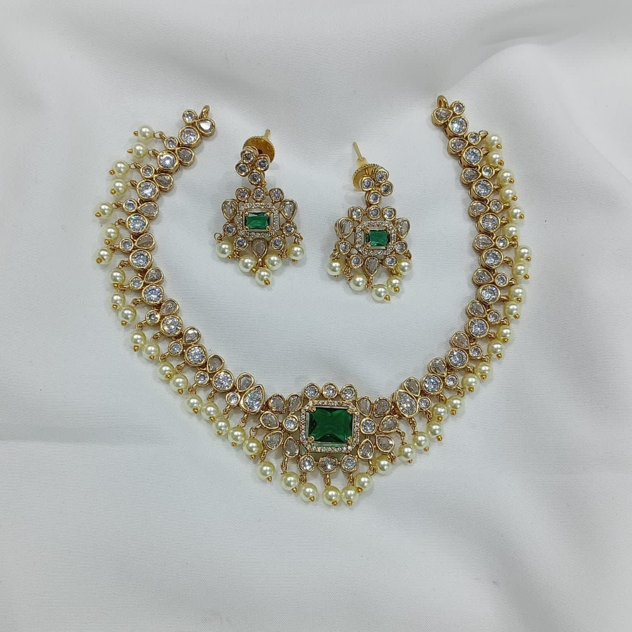 Bavitha - green