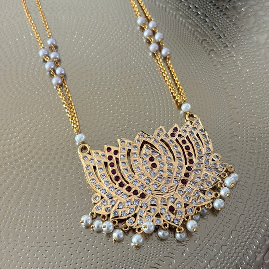 Nirupa ruby white