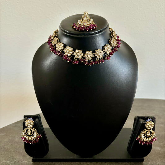 Laila 4