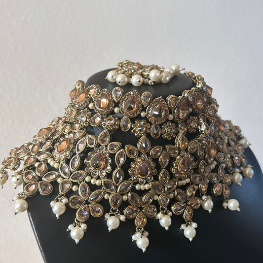 Nadiya gold
