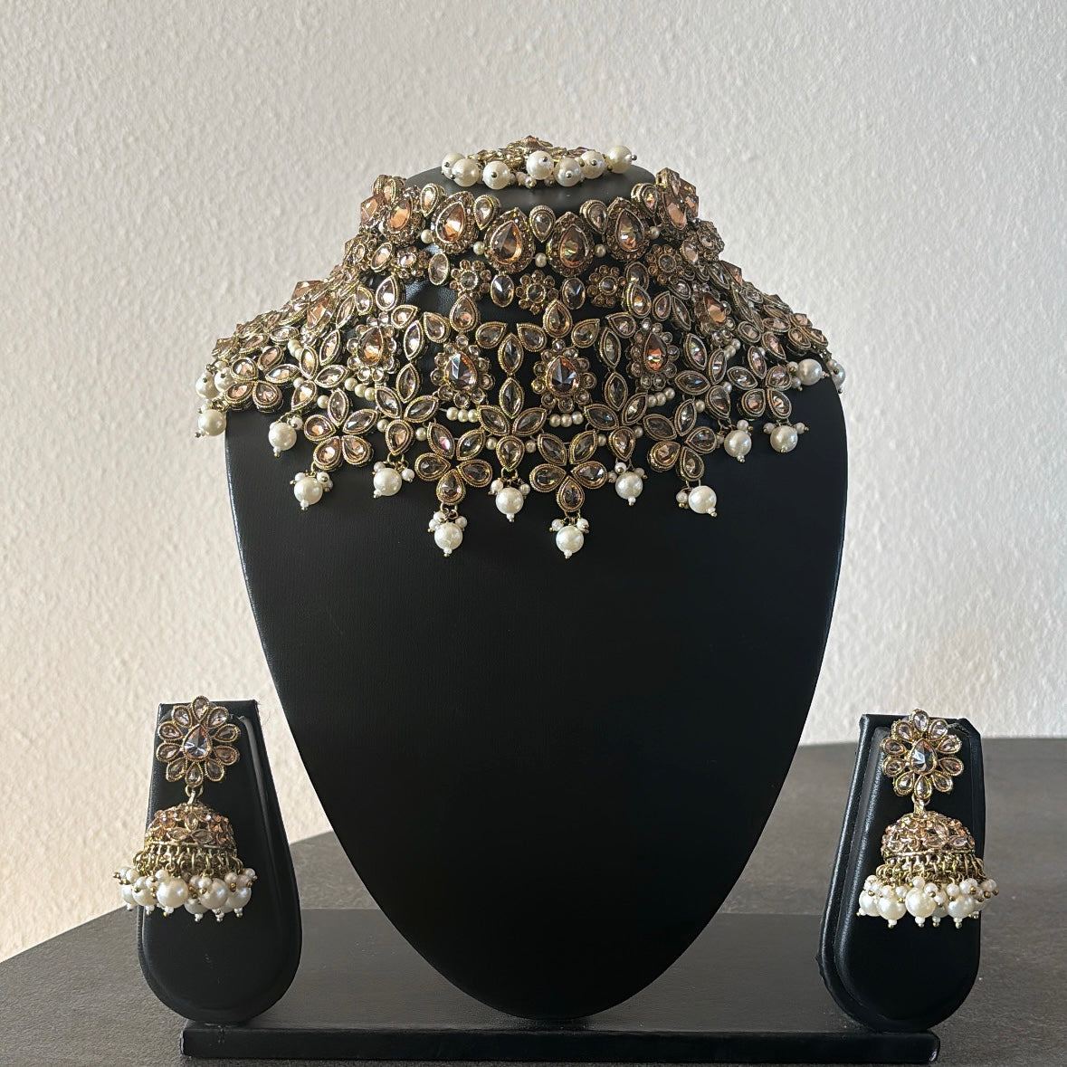Nadiya gold