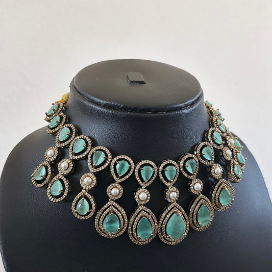 Lavisha mint