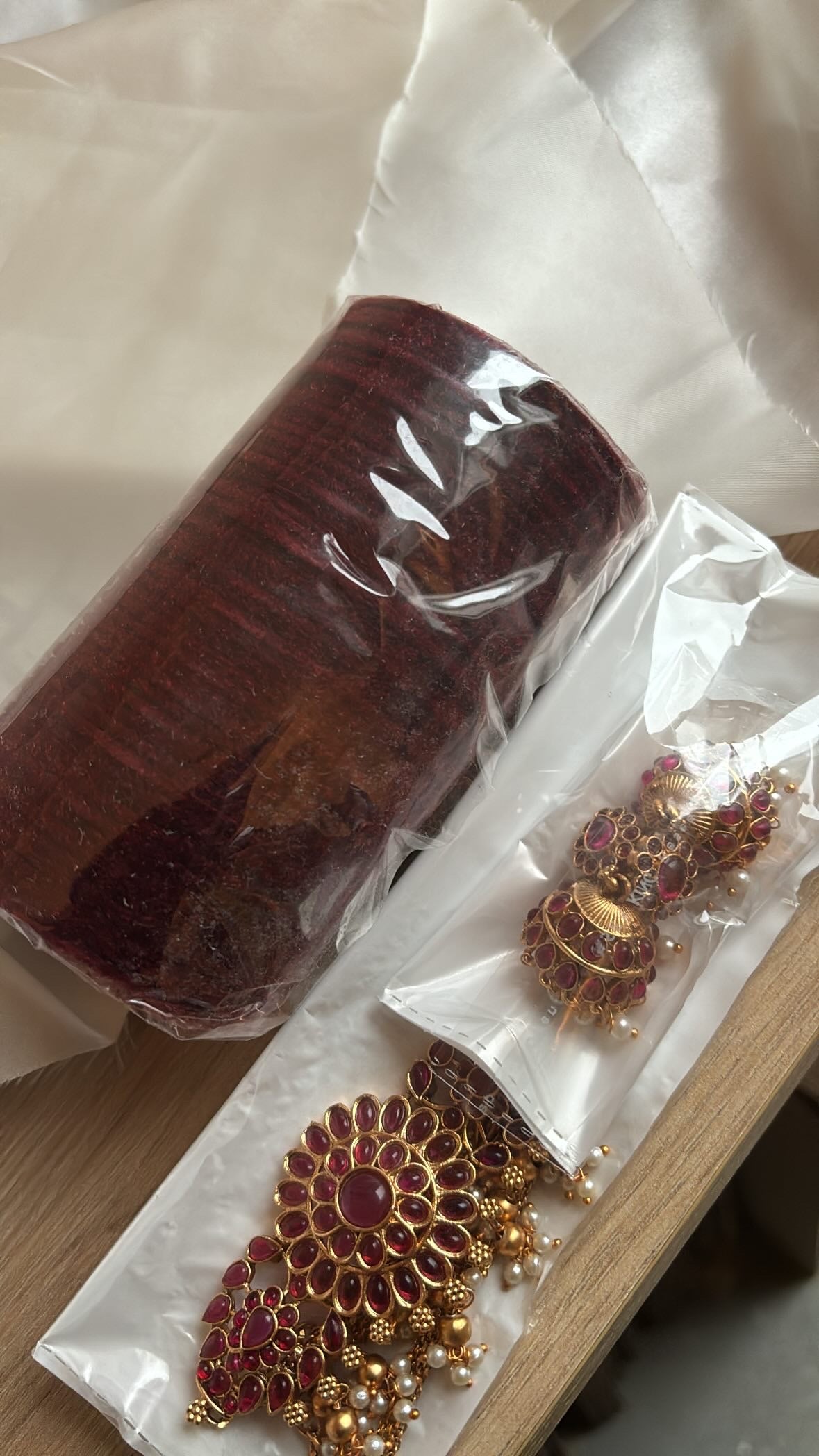 Suvetha maroon